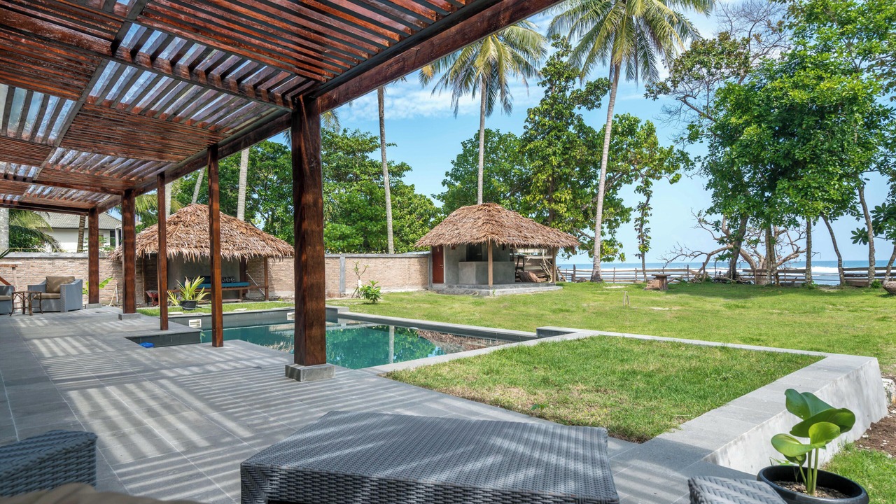 Photo of Patio Balcony in Tanjung Setia