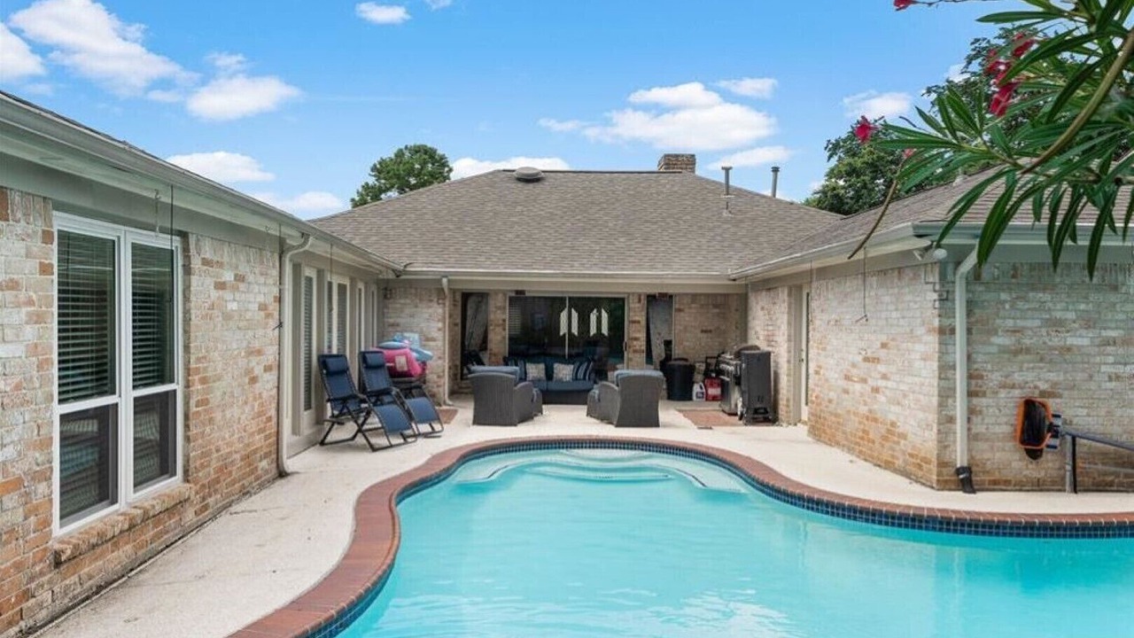 Photo of Outdoor in Woodlake - Briar Meadow