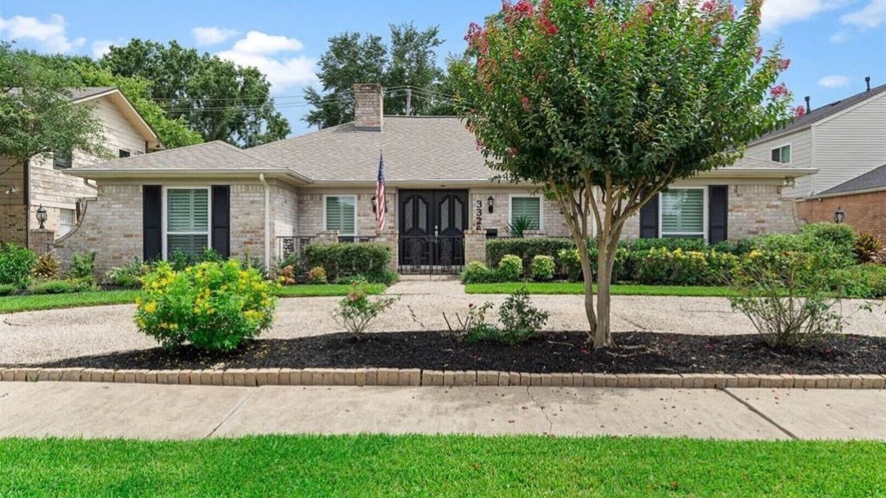 Photo of Outdoor in Woodlake - Briar Meadow