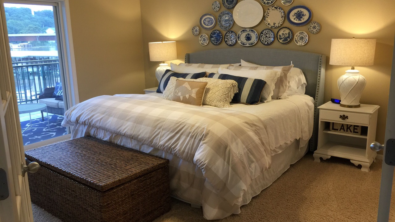 Photo of Bedroom in Camdenton