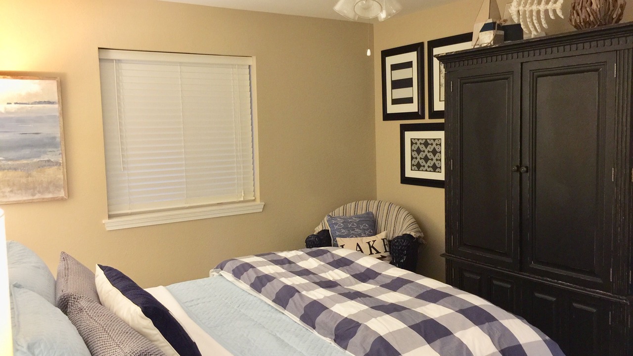 Photo of Bedroom in Camdenton