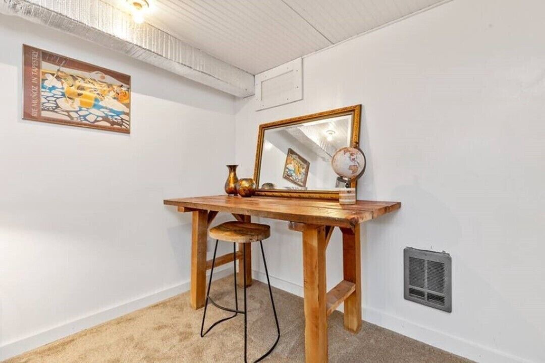 Photo of Others in Bryn Mawr-Skyway