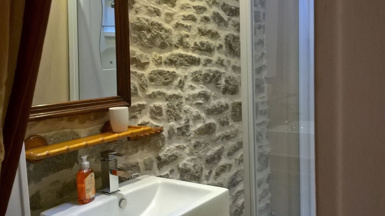 Photo of Bathroom in Pennautier