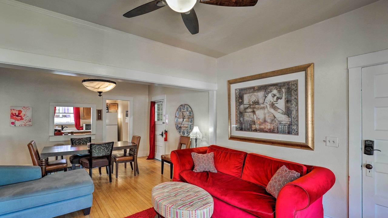 Photo of Livingroom in Bisbee