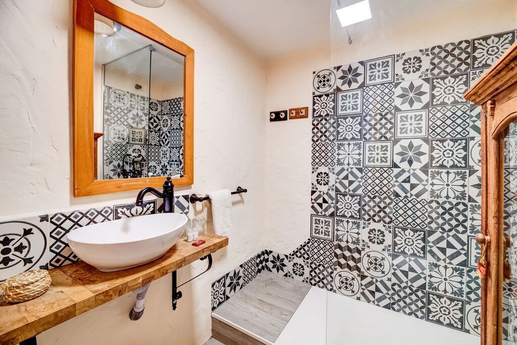 Photo of Bathroom in Denuy