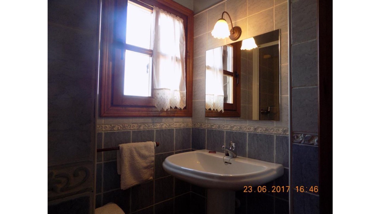 Photo of Bathroom in Denuy