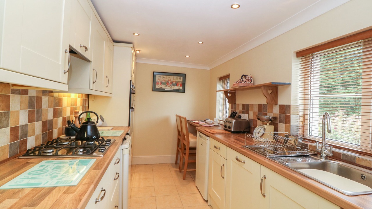 Photo of Kitchen in Llanfaethlu