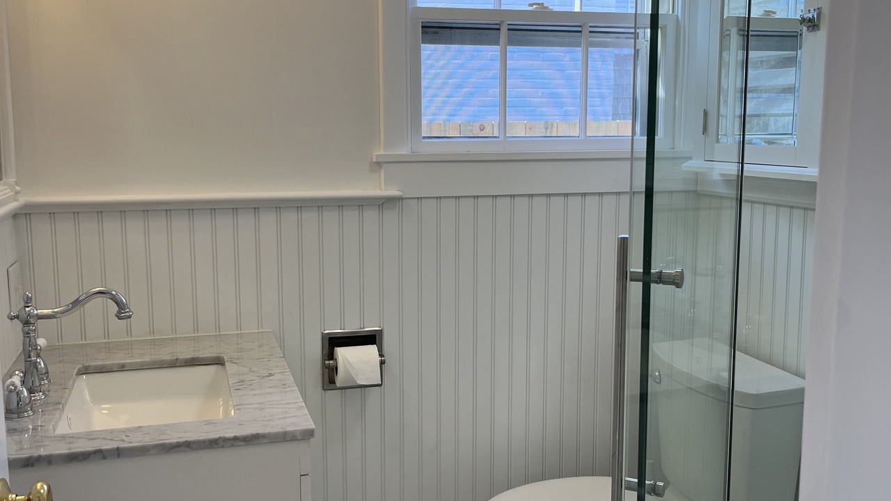 Photo of Bathroom in Brant Point