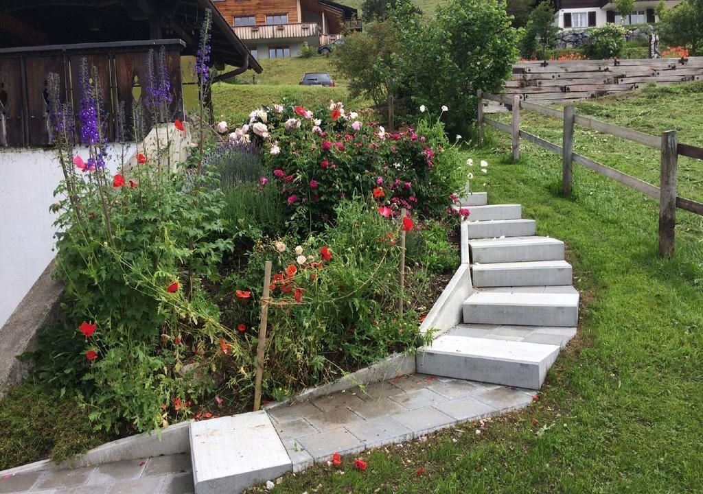 Photo of Others in Lenk