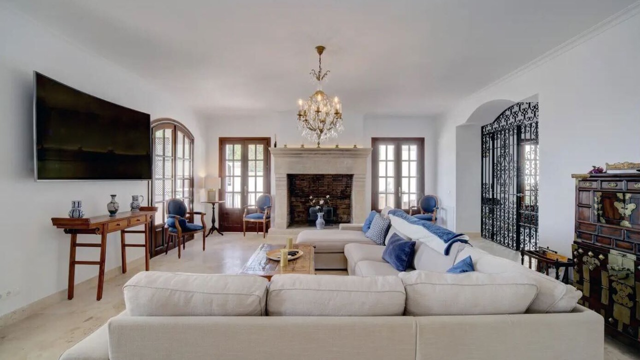Photo of Livingroom in El Paraiso