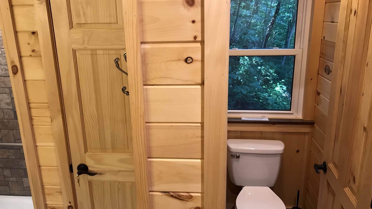Photo of Bathroom in Carroll Valley