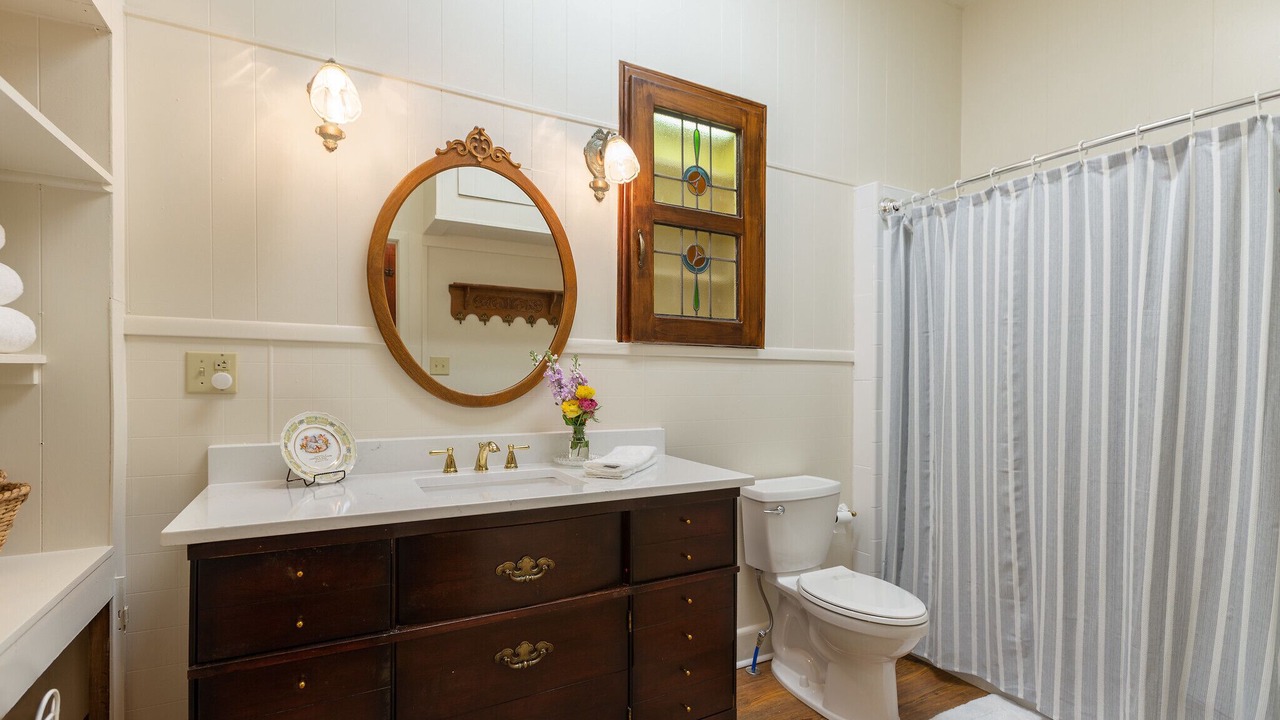 Photo of Bathroom in Martindale
