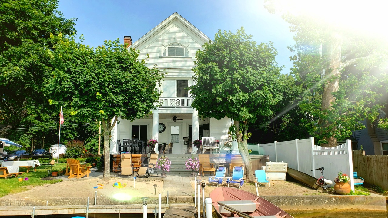 Photo of Outdoor in Livonia
