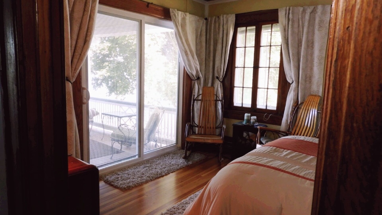 Photo of Bedroom in Livonia