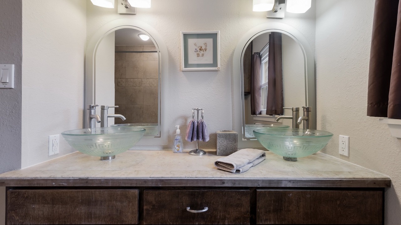Photo of Bathroom in North San Antonio - SAT