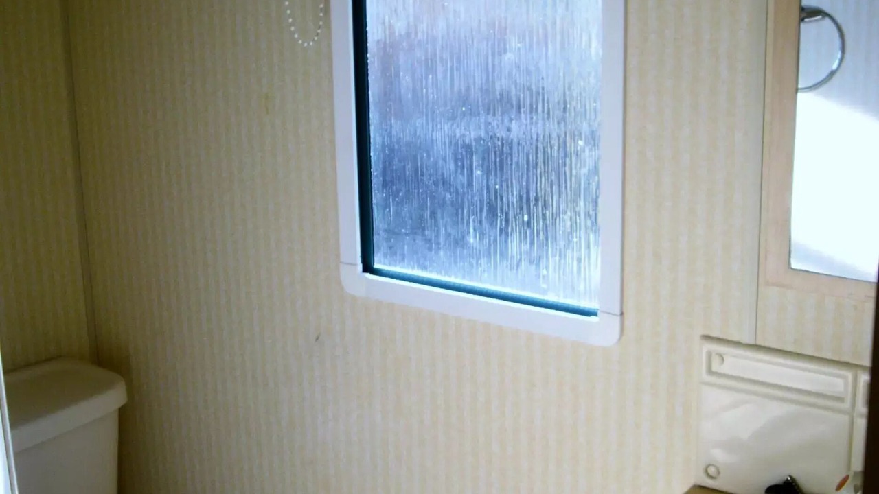 Photo of Bathroom in Saint-Jean-de-Valeriscle