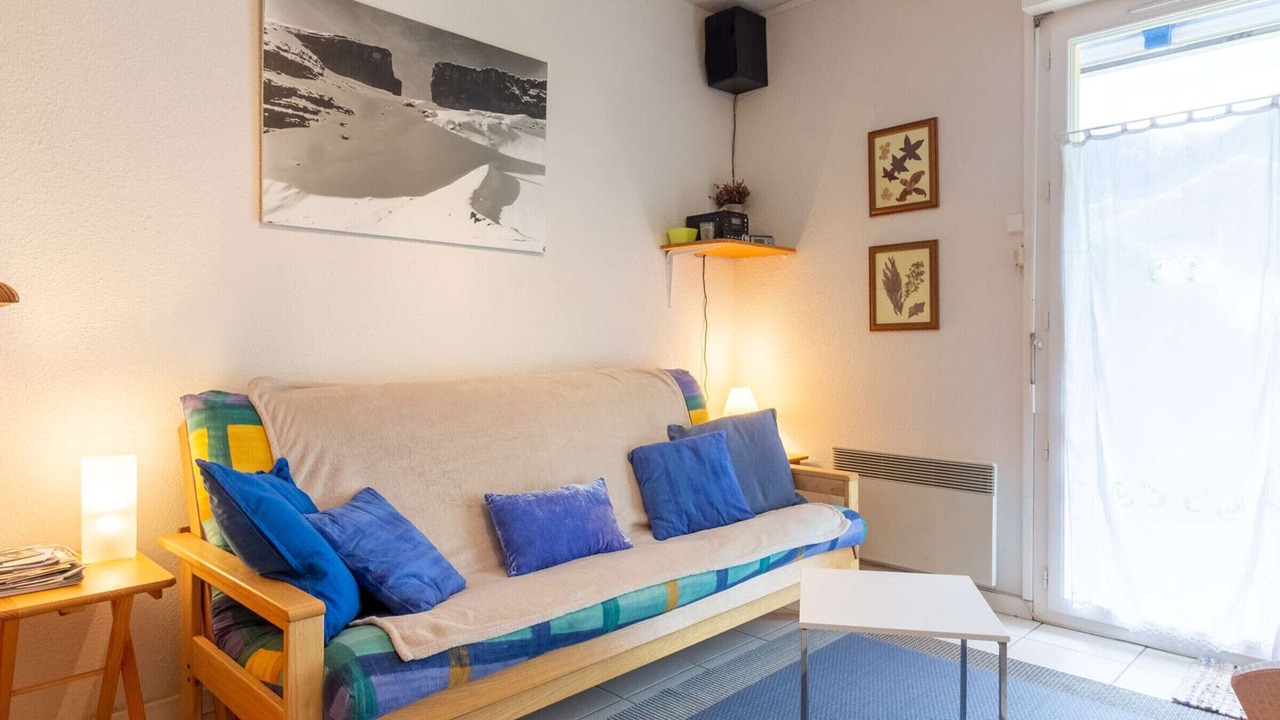Photo of Livingroom in Esquieze-Sere