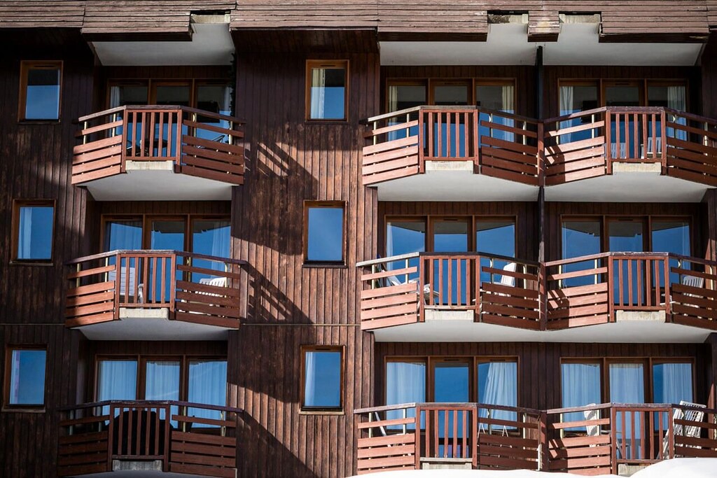 Photo of Buildings in Jeux