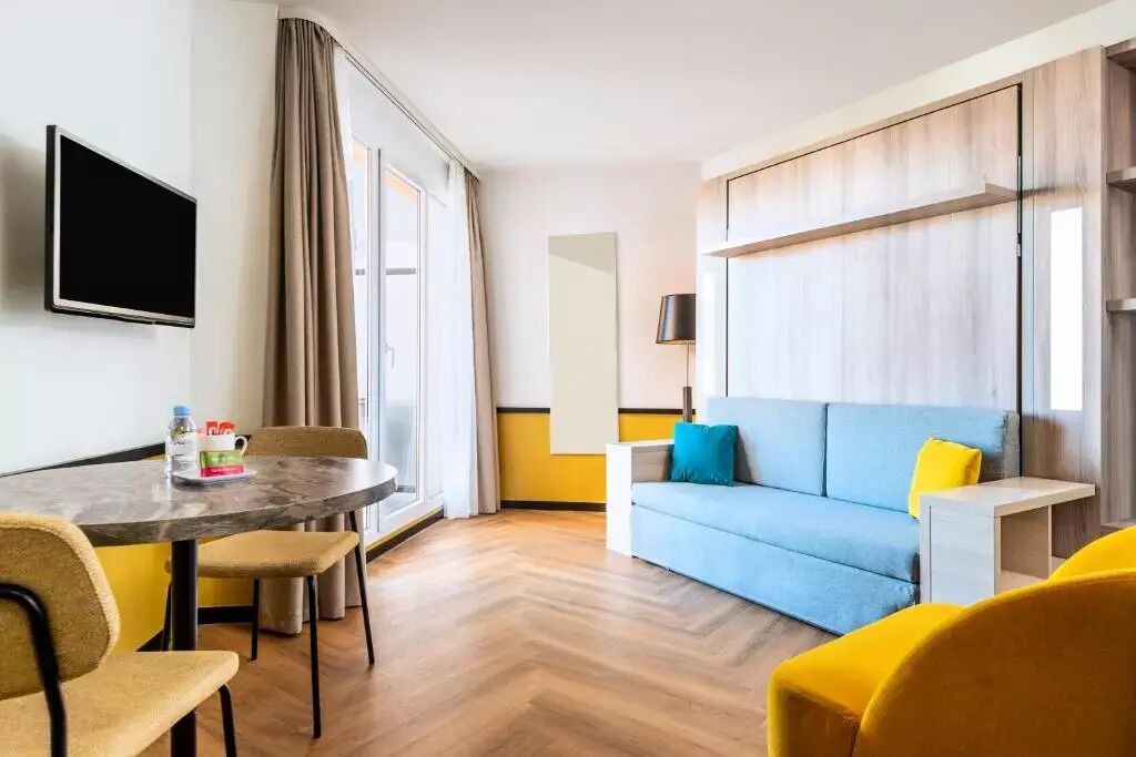 Photo of Livingroom in Montrouge