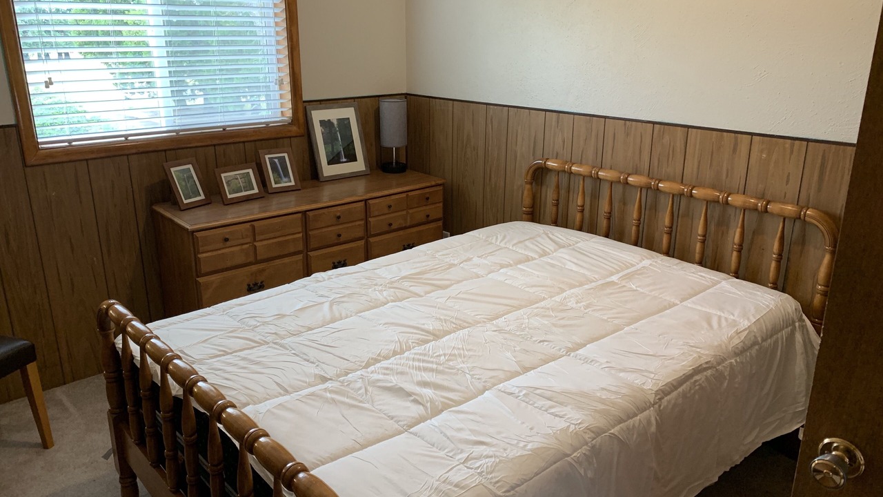 Photo of Bedroom in West Stayton