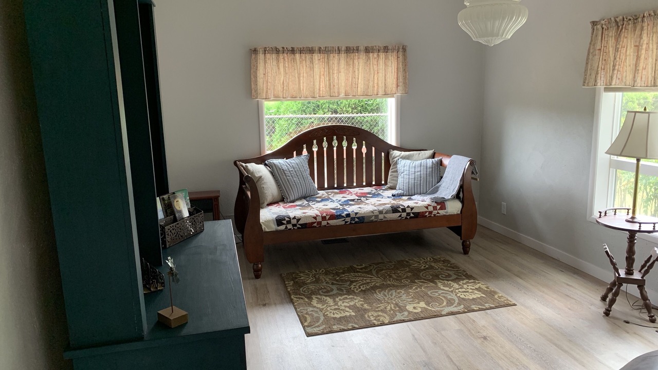 Photo of Bedroom in West Stayton