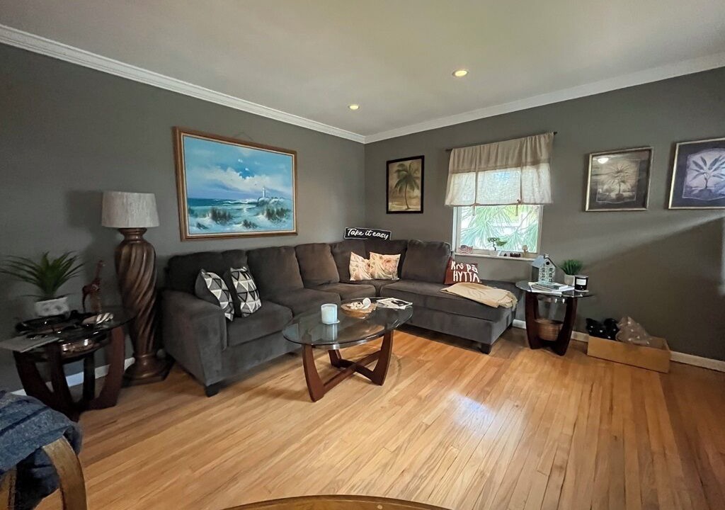 Photo of Livingroom in East Fort Lauderdale