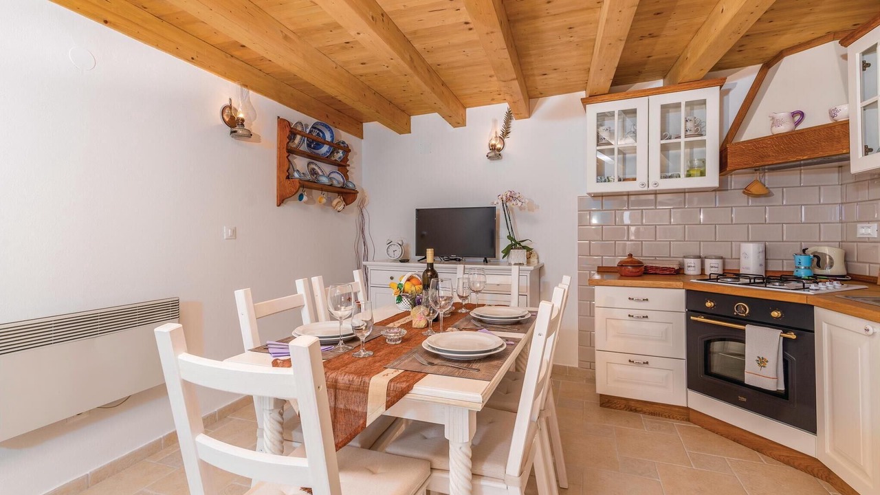 Photo of Bedroom in Cres