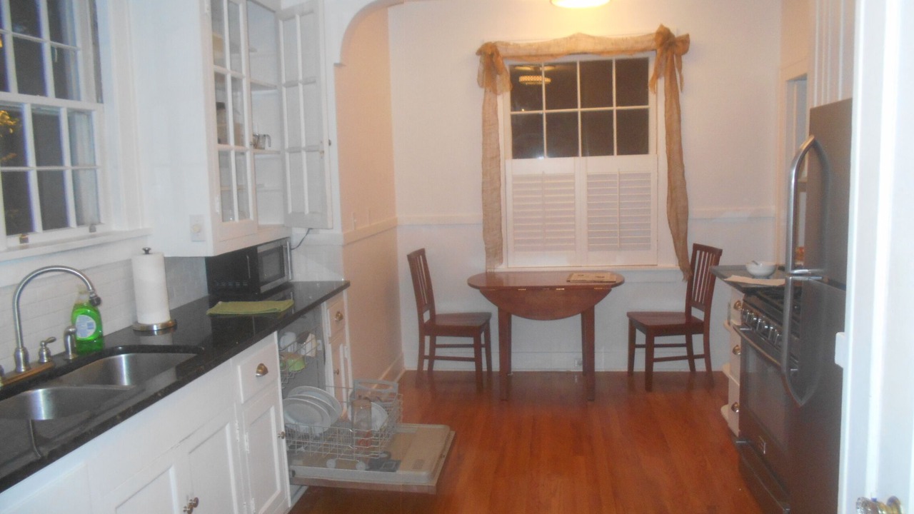 Photo of Kitchen in Forest Hills