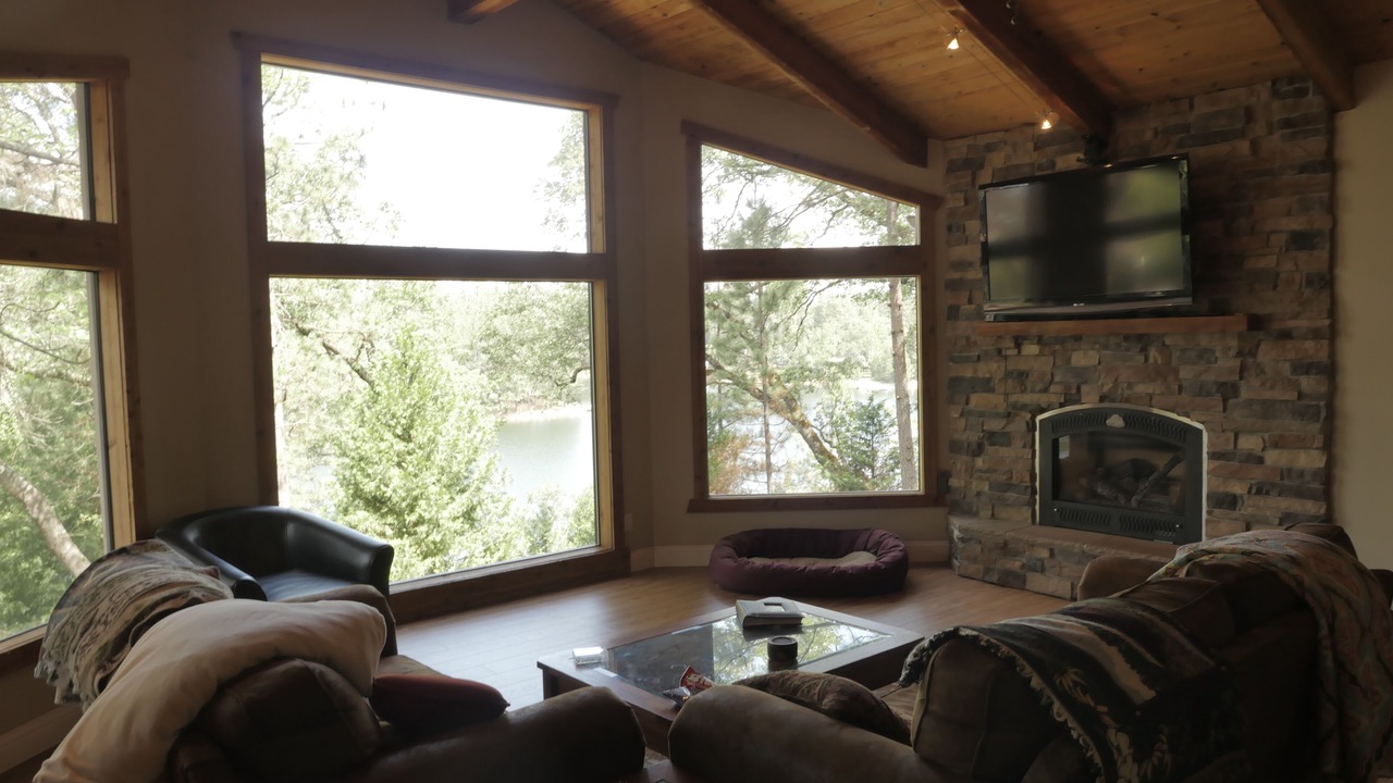 Photo of Livingroom in Meadow Vista