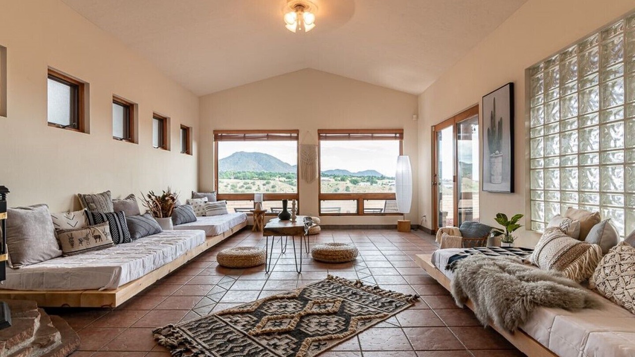 Photo of Livingroom in Albuquerque