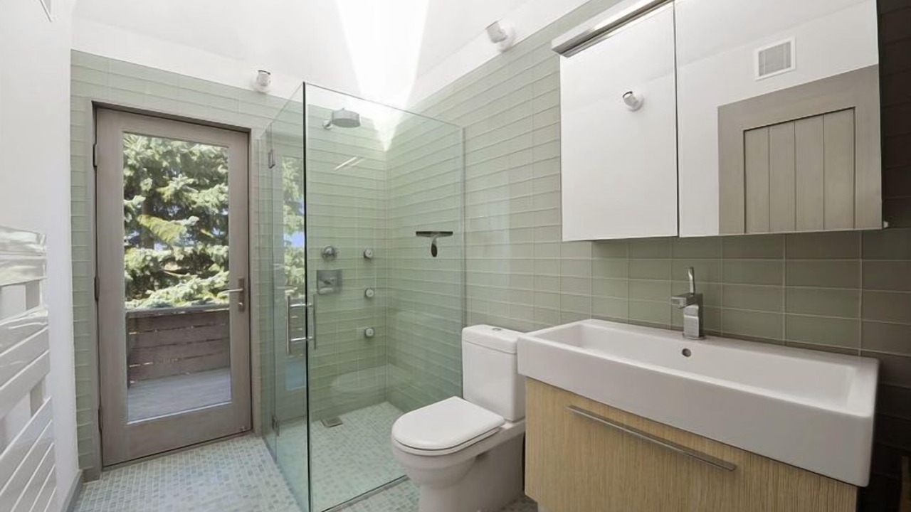 Photo of Bathroom in Suffolk County