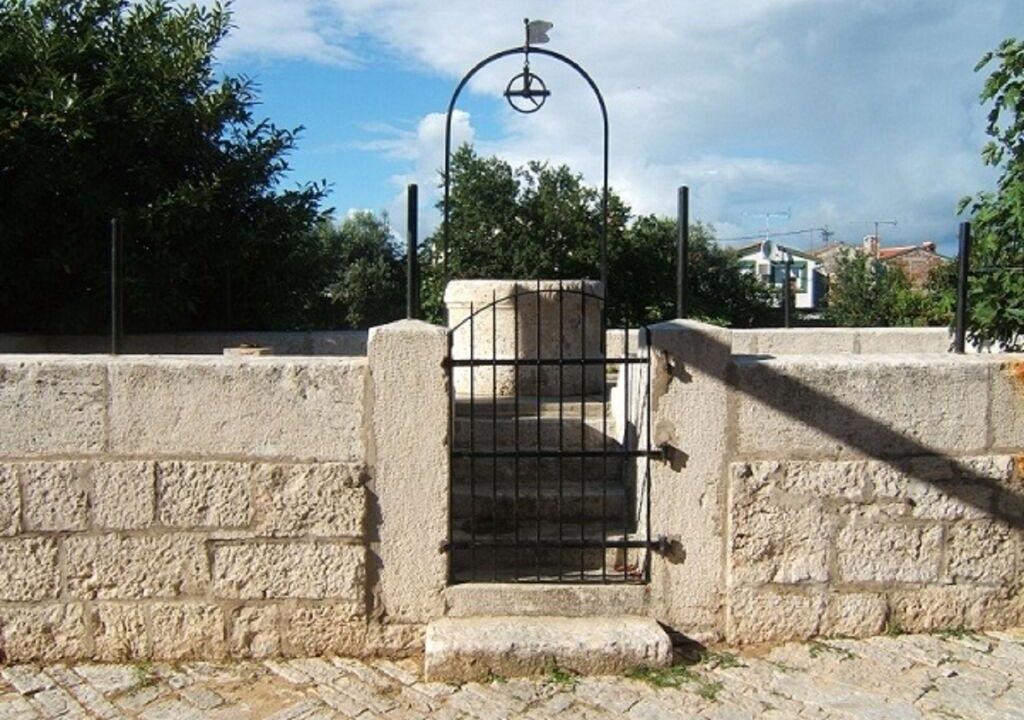 Photo of Outdoor in Stinjan