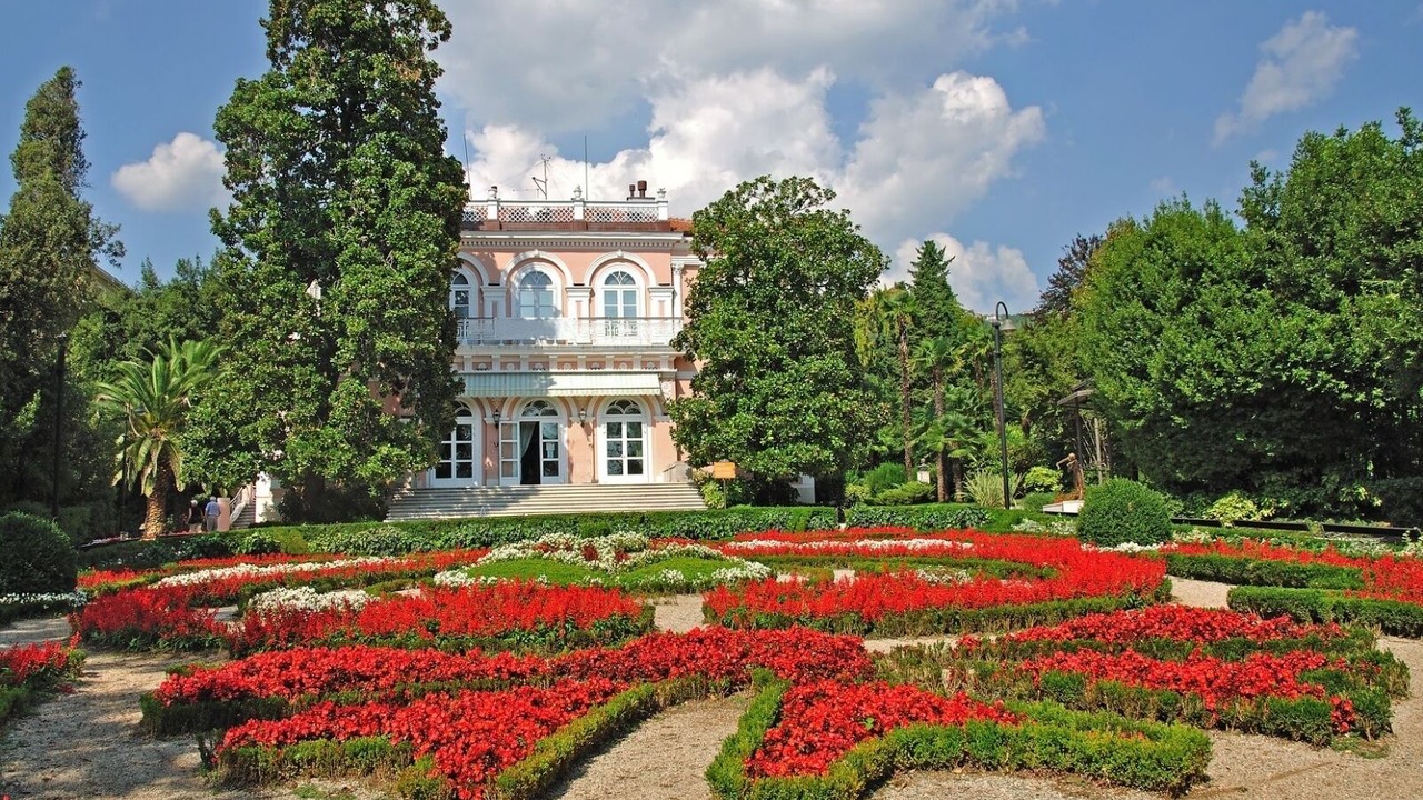 Photo of Outdoor in Ika