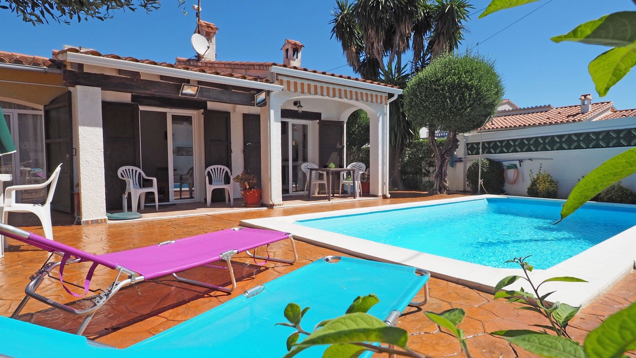 Photo of Patio Balcony in L'Escala