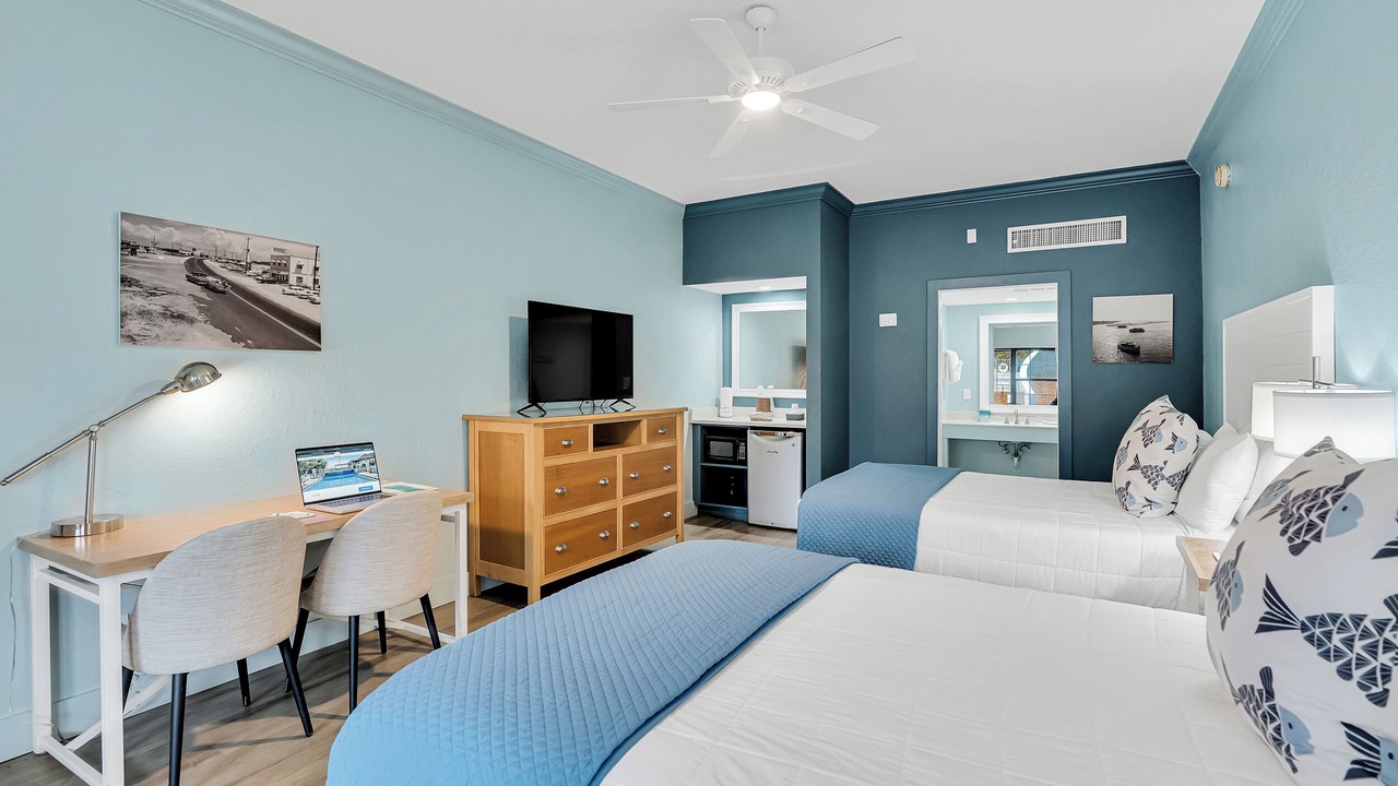 Photo of Bedroom in Crystal Beach