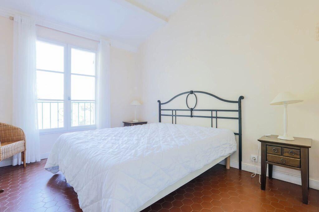 Photo of Bedroom in Les Restanques