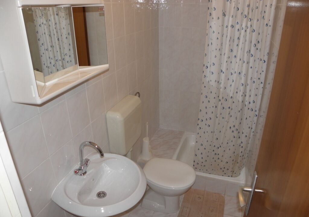 Photo of Bathroom in Lopar
