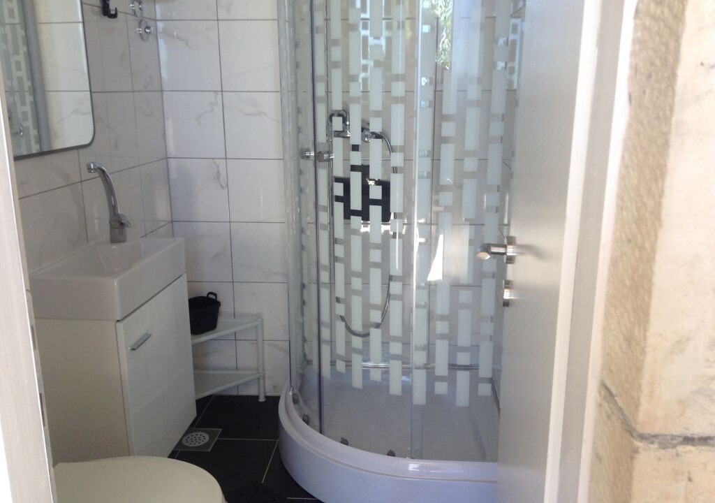 Photo of Bathroom in Krizni rat