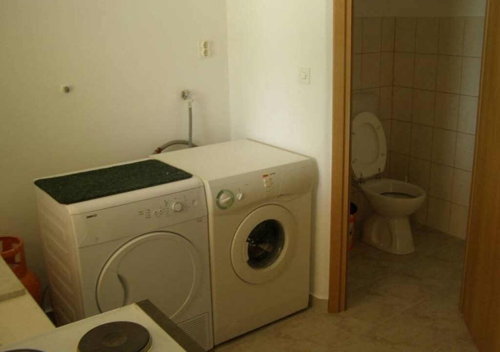 Photo of Others in Preko