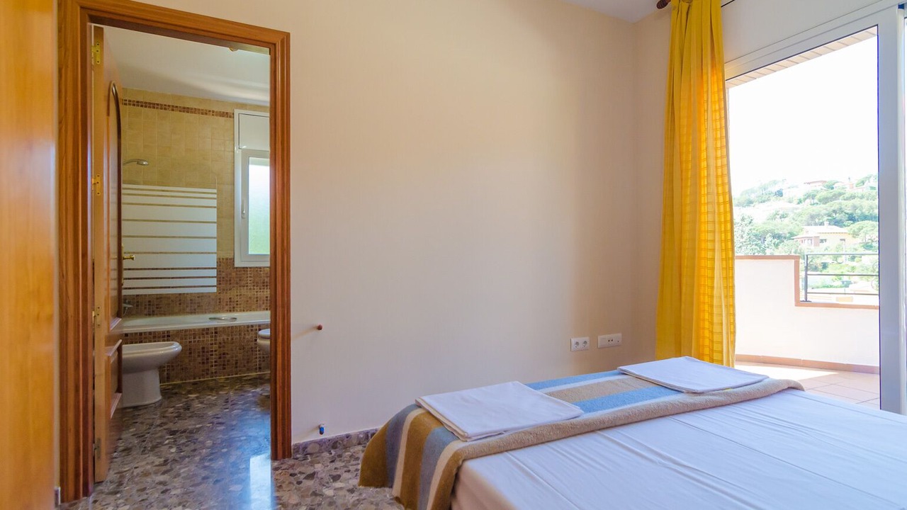 Photo of Bedroom in Lloret de Mar