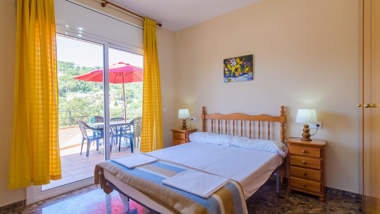 Photo of Bedroom in Lloret de Mar