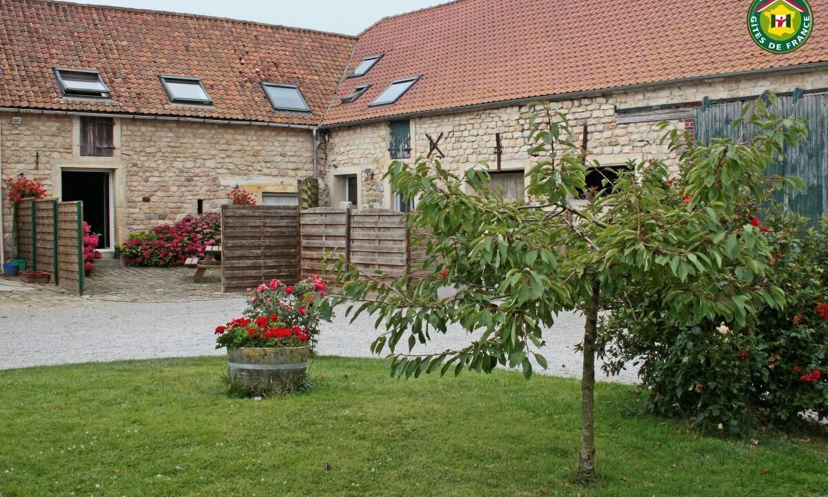 Photo of Outdoor in Beuvrequen