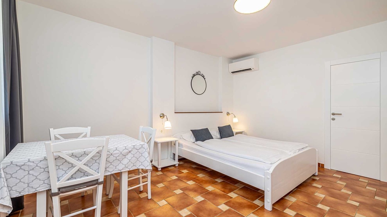 Photo of Bedroom in Linardici