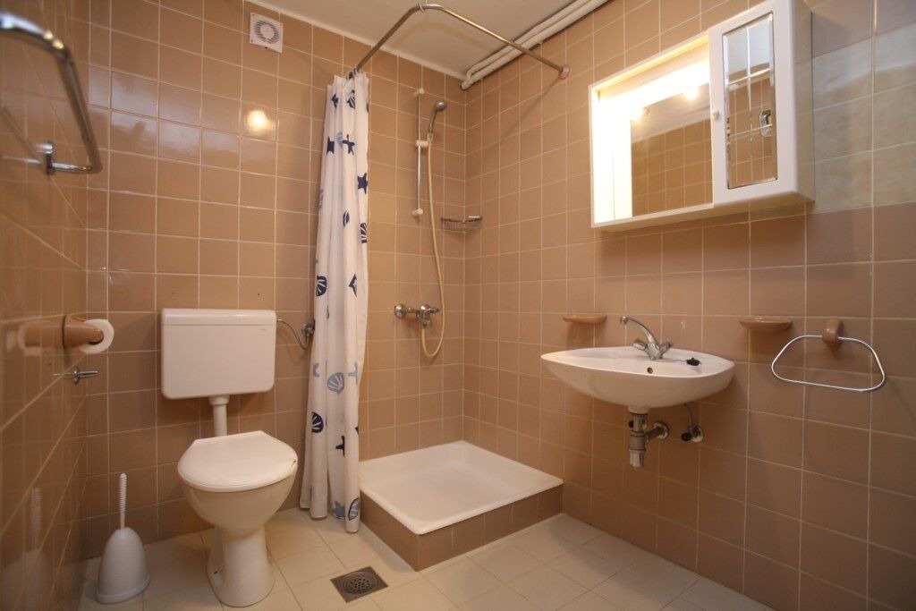 Photo of Bathroom in Brulo