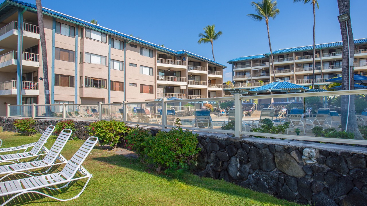 Photo of Others in Historic Kailua Village