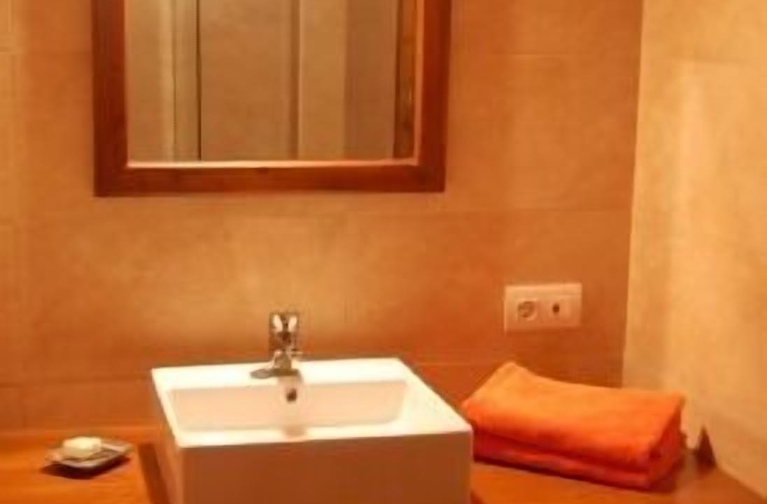 Photo of Bathroom in Olot