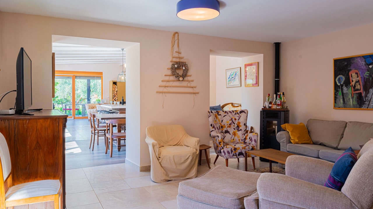 Photo of Livingroom in Mofardini