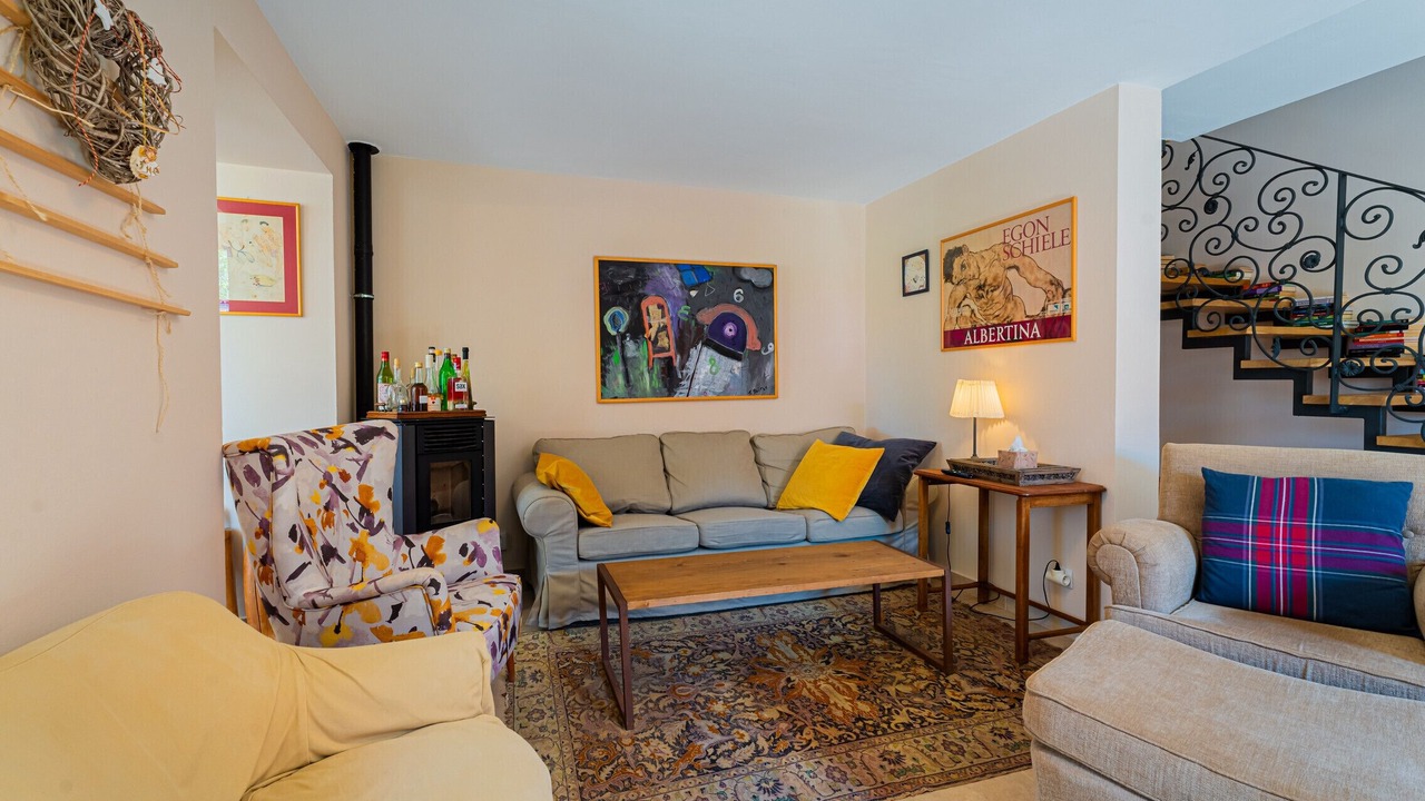 Photo of Livingroom in Mofardini