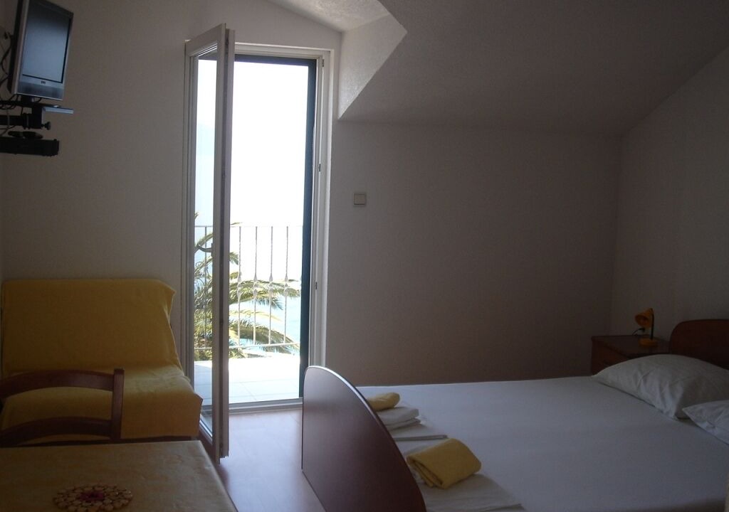Photo of Bedroom in Brist