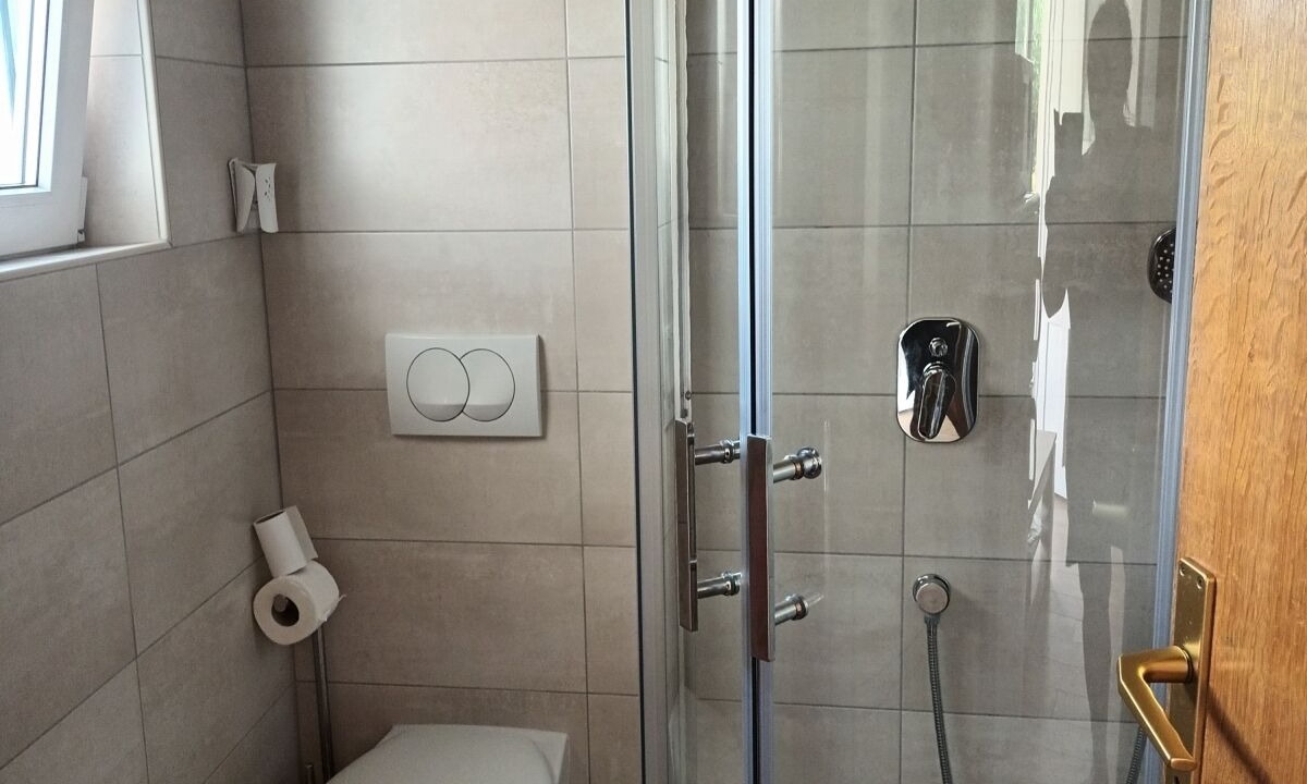 Photo of Bathroom in Nin